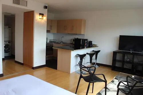Apartament Short *