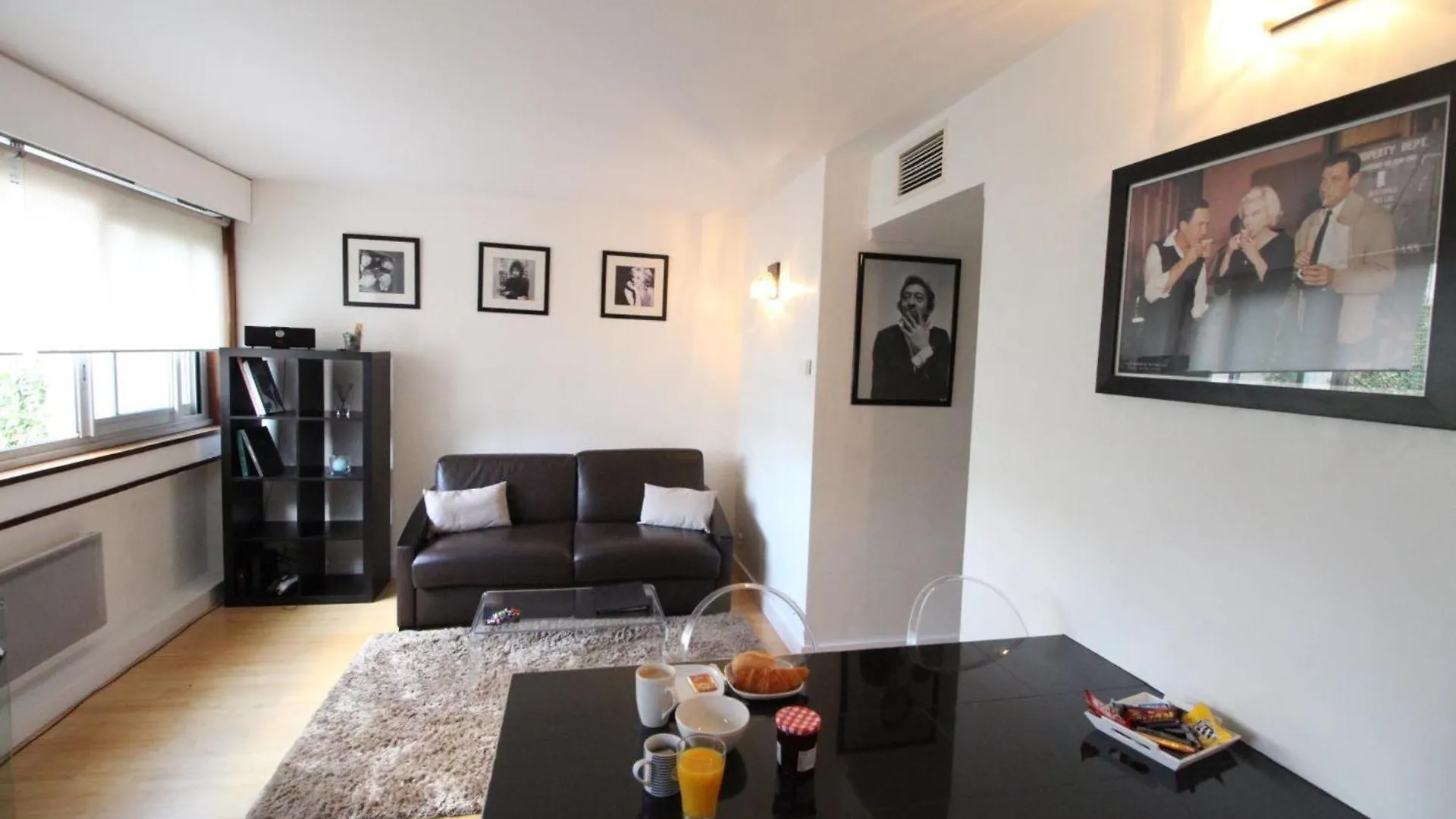 Short Apartment