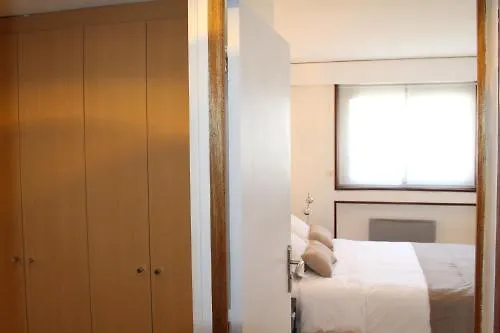 Short Paris